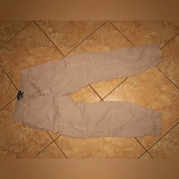 Aeropostale Baggy Cargo Women or Men pants - Picture 2 of 5